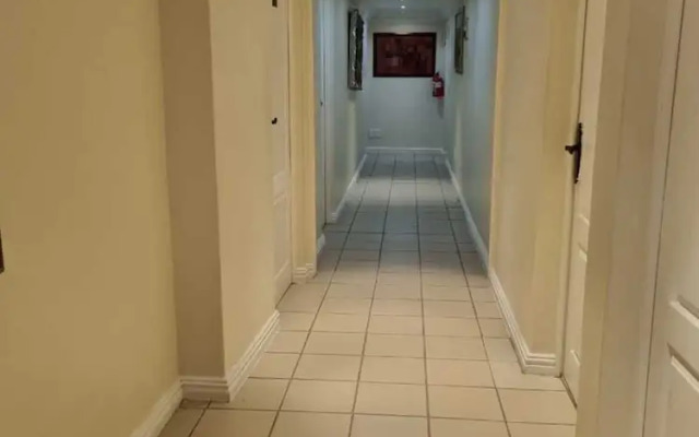Savoy Lodge - Budget Triple Room 4