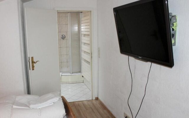 Hostel 2962