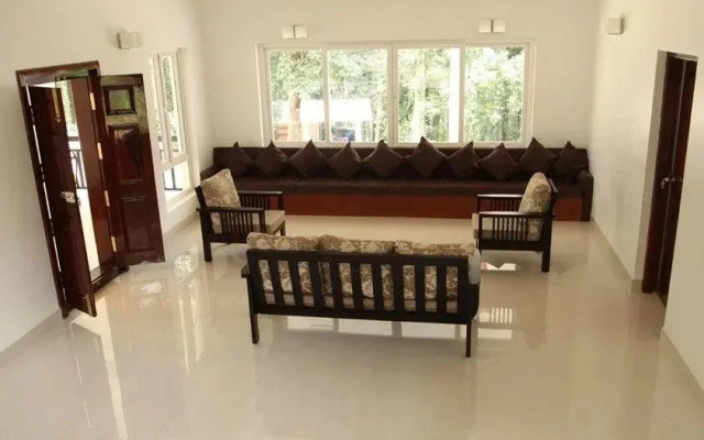 Woody Woods Home Stay