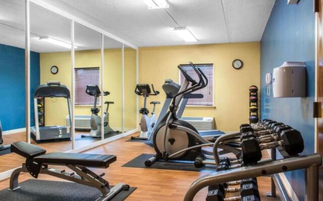 Comfort Inn Lancaster  Rockvale Outlets