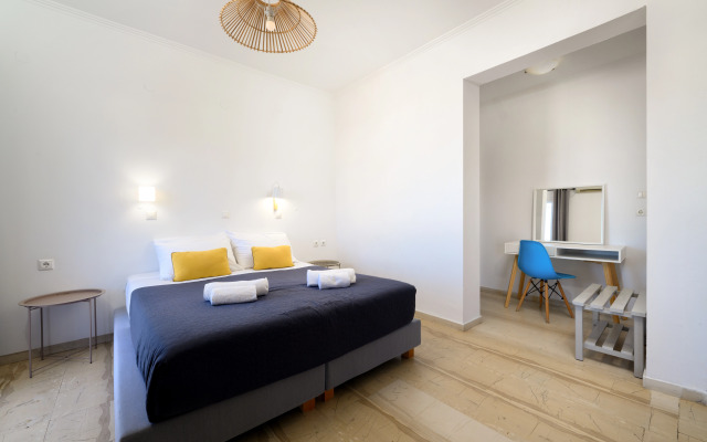 Aquarius Beach Eco-Hotel