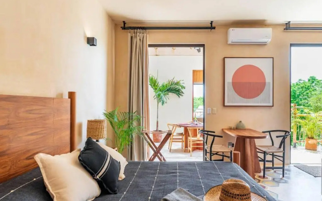 @villa.akbal- 2bd rooftop w/ open dinning room