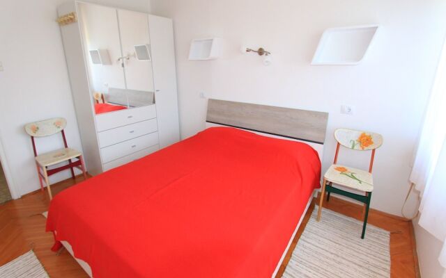 Apartment Dragi Kamen