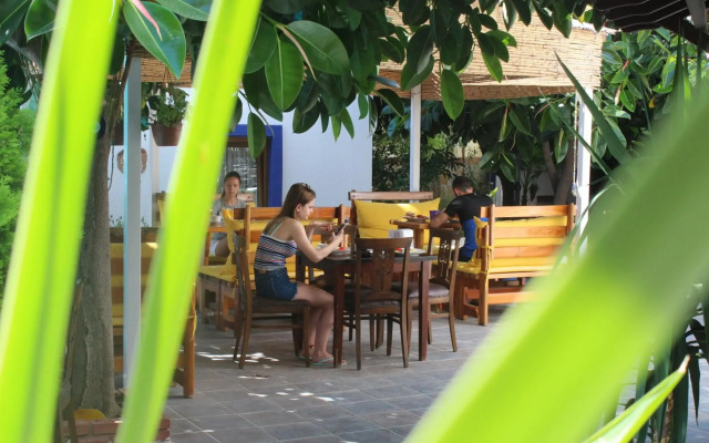 Oya Boutique Hotel & Suites