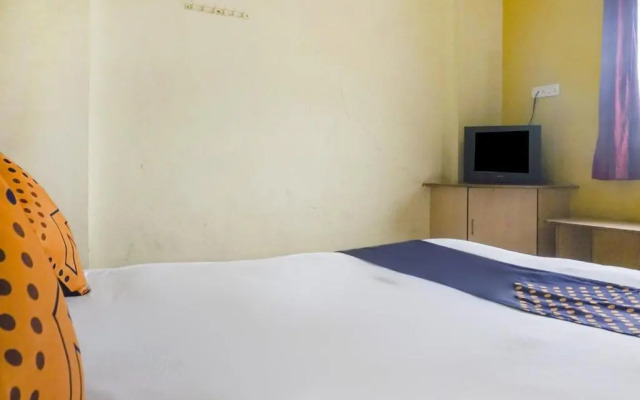 Vaishali Lodge by OYO Rooms