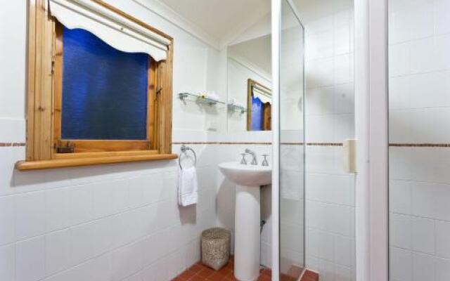 Annie's Victorian Terrace Accommodation Fremantle