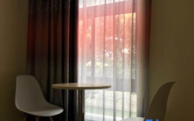 Shenghong Boutique Hotel