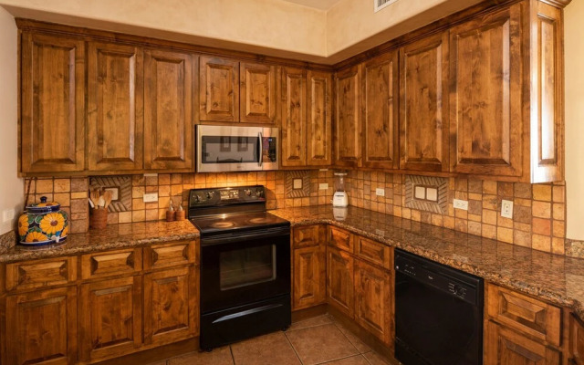 Bella Sirena 2BR BA 505 by Casago