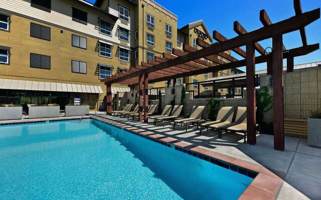 Oxford Suites Paso Robles