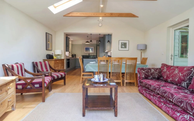 Samphire House