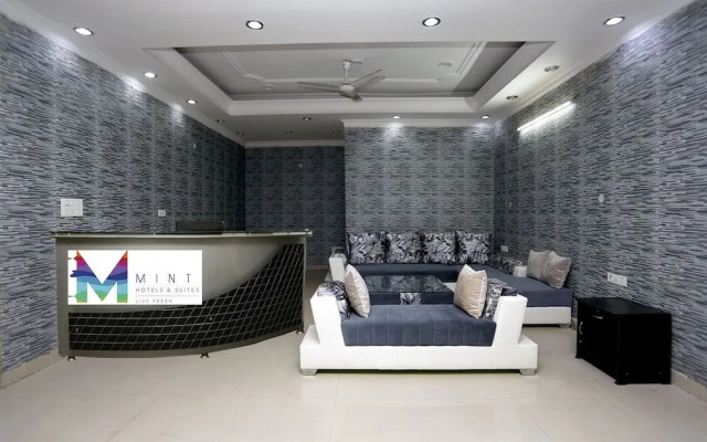 Mint City Center Suites