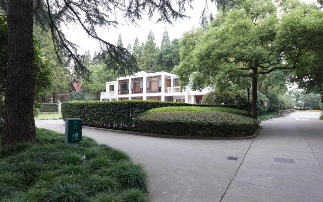 Hongqiao State Guest Hotel Shanghai