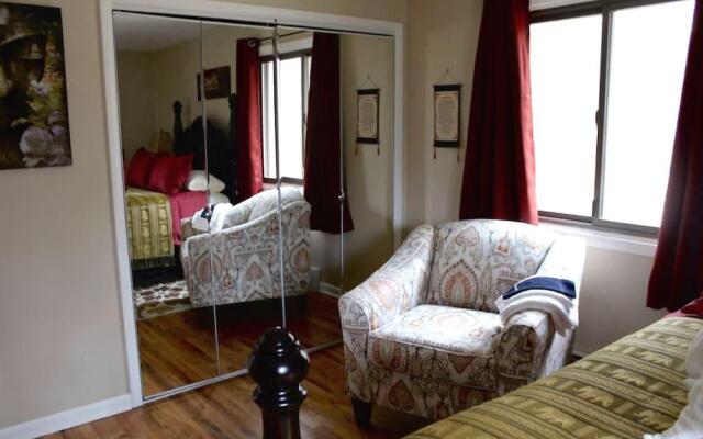 Black Creek Bed and Breakfast