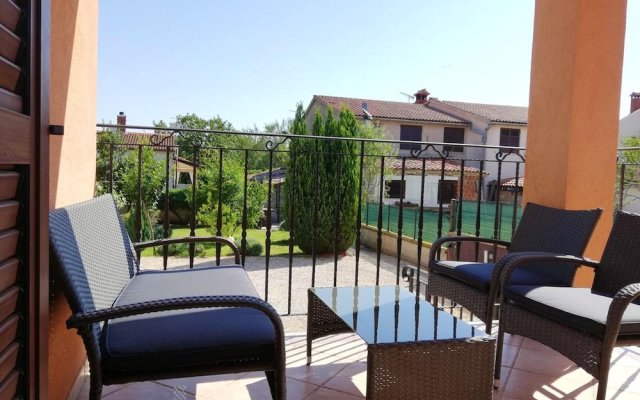 House with 4 Bedrooms in Bale, with Wonderful City View, Enclosed Garden And Wifi - 6 Km From the Beach