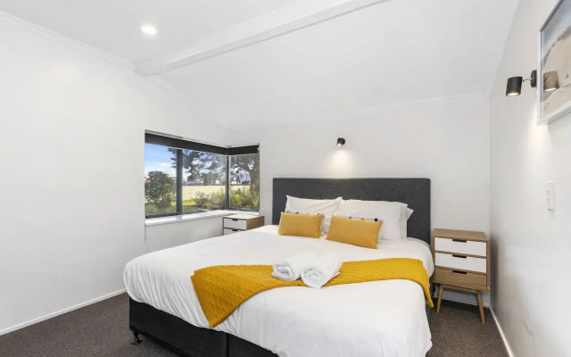 North South Holiday Park