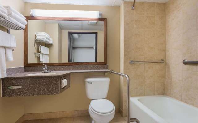 AmericInn by Wyndham Janesville