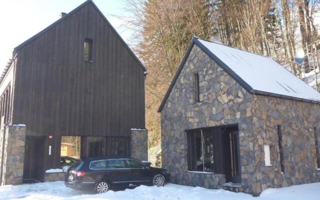 Krakonošova Dílna "WOODHAUS"