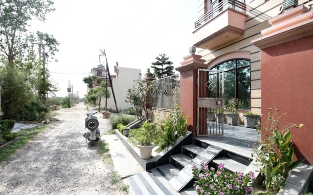 Dhingra Residency by OYO Rooms