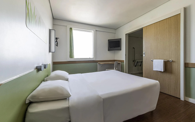 ibis budget Manaus