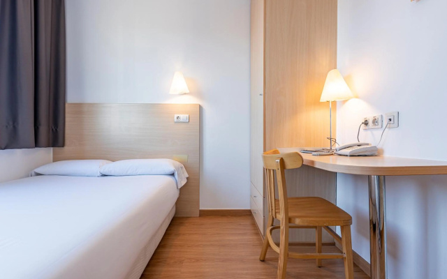 Hotel Basic