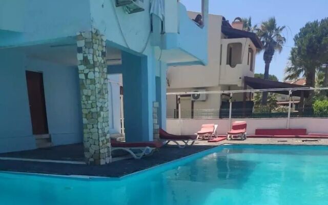 Ozden Eren Hotel