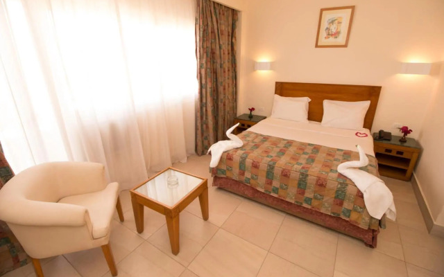 Hapi Hotel
