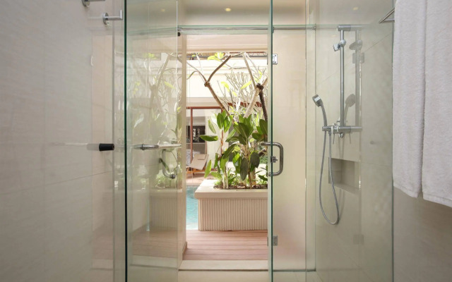 Seminyak Lagoon All Suites Hotel