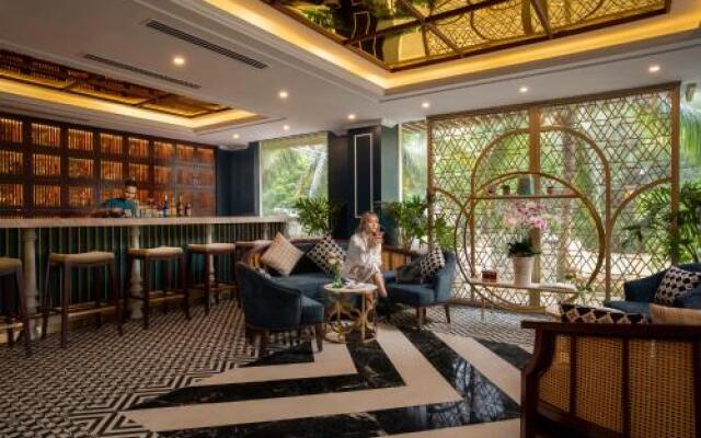 Angel Hotels Beach Danang