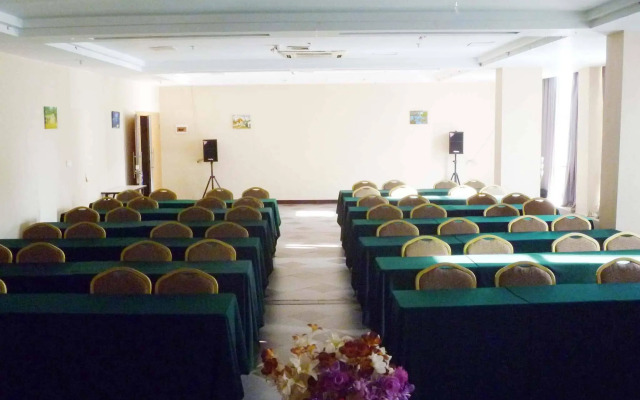 Vienna Hotel Shengping