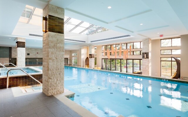 Global Luxury Suites at Hidden Creek