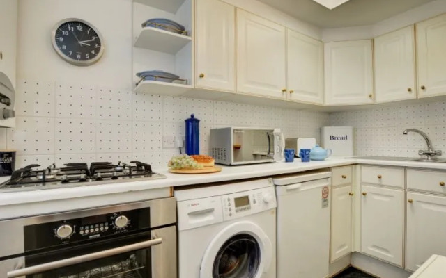 Holiday Home Cross Keys