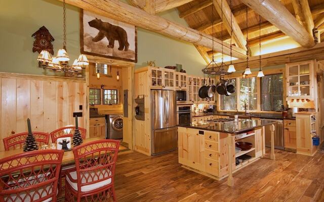 Homewood Hideaway - NEW Construction!!