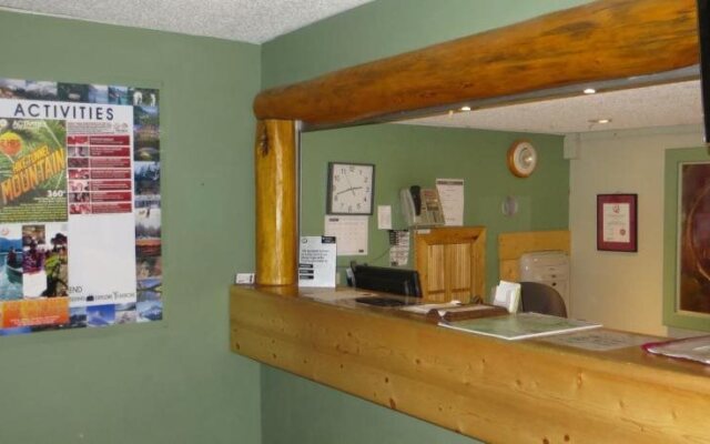 HI Banff Alpine Centre - Hostel