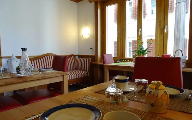 Room-organic BnB Froschkönig "dorfplatz"