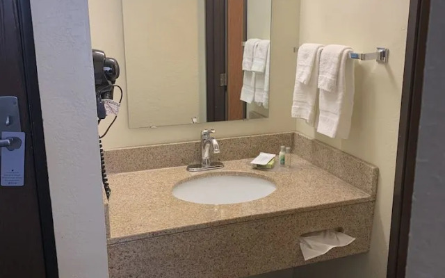 Nichols Inn of Hastings