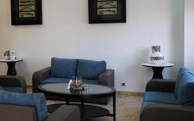 Hotel Prestige