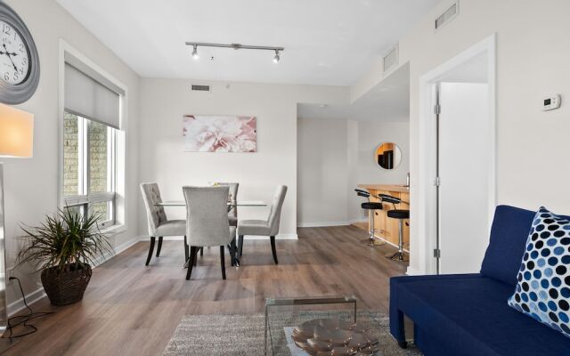 GLOBALSTAY. Gorgeous Downtown Condos. Free parking