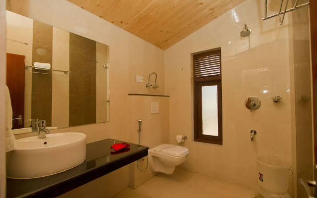 OYO 2943 Hotel Eco Groves