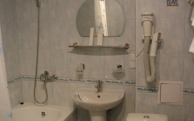 Hotel Znannya
