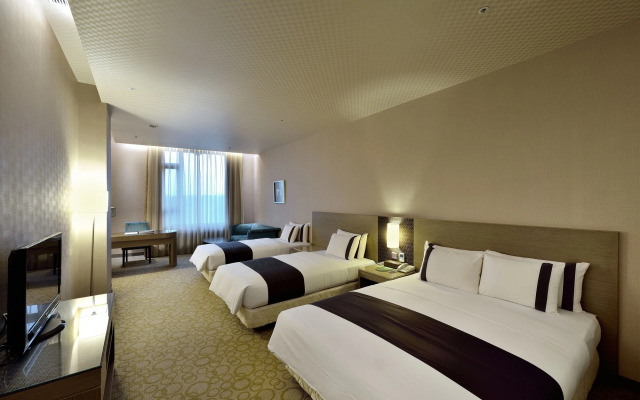 Shinkansen Grand Hotel