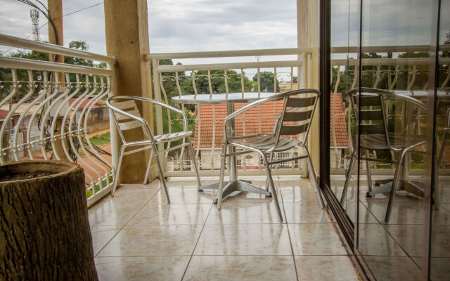 Crystal Suites and Apartments