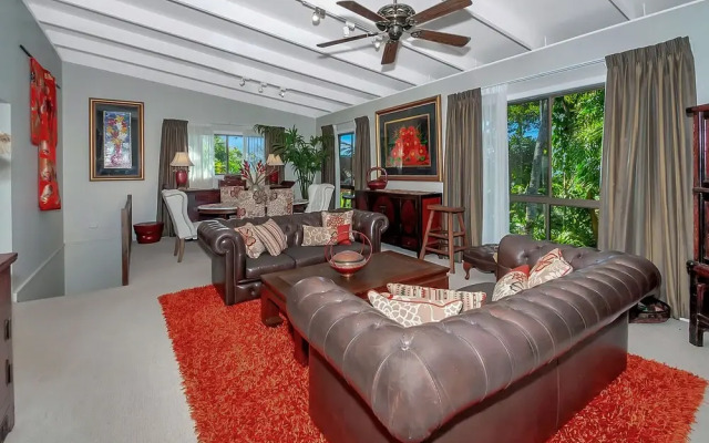 Unique, Tropical Rainforest Getaway