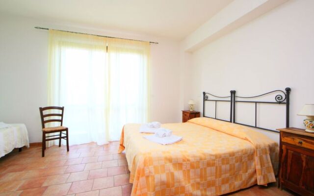 House Oak Pitigliano 13611