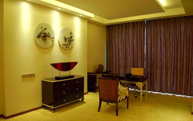 Yichang Guobin Bandao Hotel