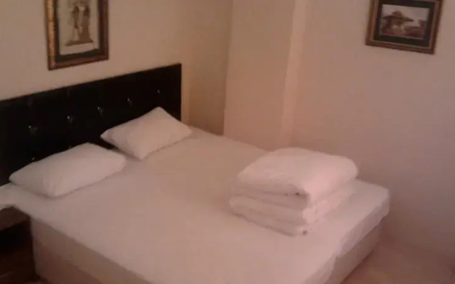 Ahirkapi Hotel Pension