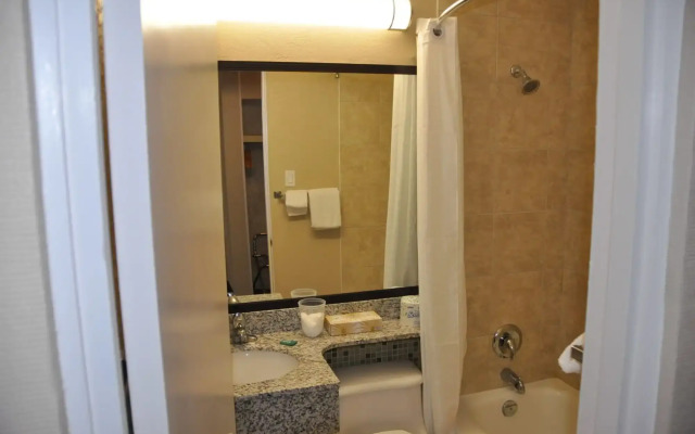Travelodge by Wyndham North Battleford