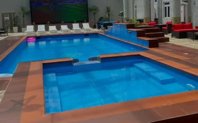 Golden Vista Hotels