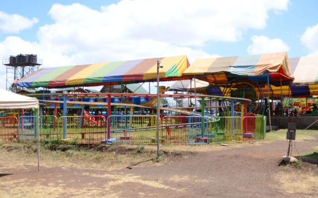 Stedmak Gardens And Recreation Centre