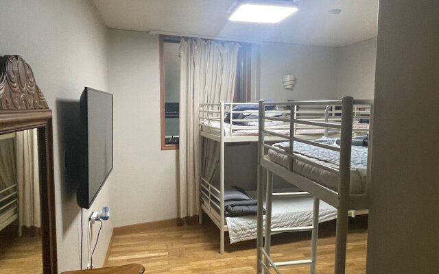 Hanra Guesthouse
