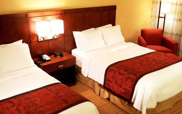 Fairfield Inn & Suites by Marriott Albany Airport